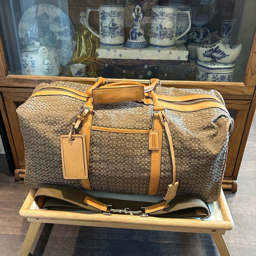 Coach XL Signature Tan weekend duffle Travel Bag